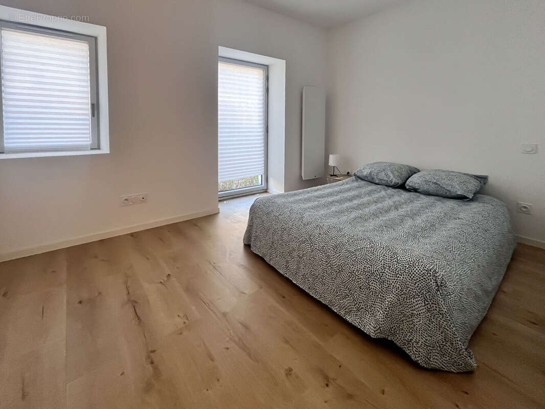 Maison à SAINTE-SOULLE