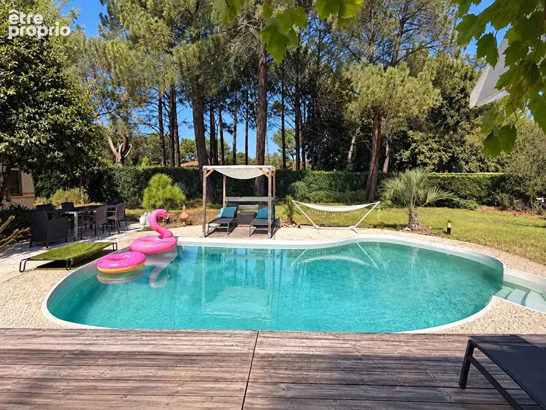 Maison Salles hyper centre 5 chambres 127m² + piscine sur 1600m² de terrain - photo 3