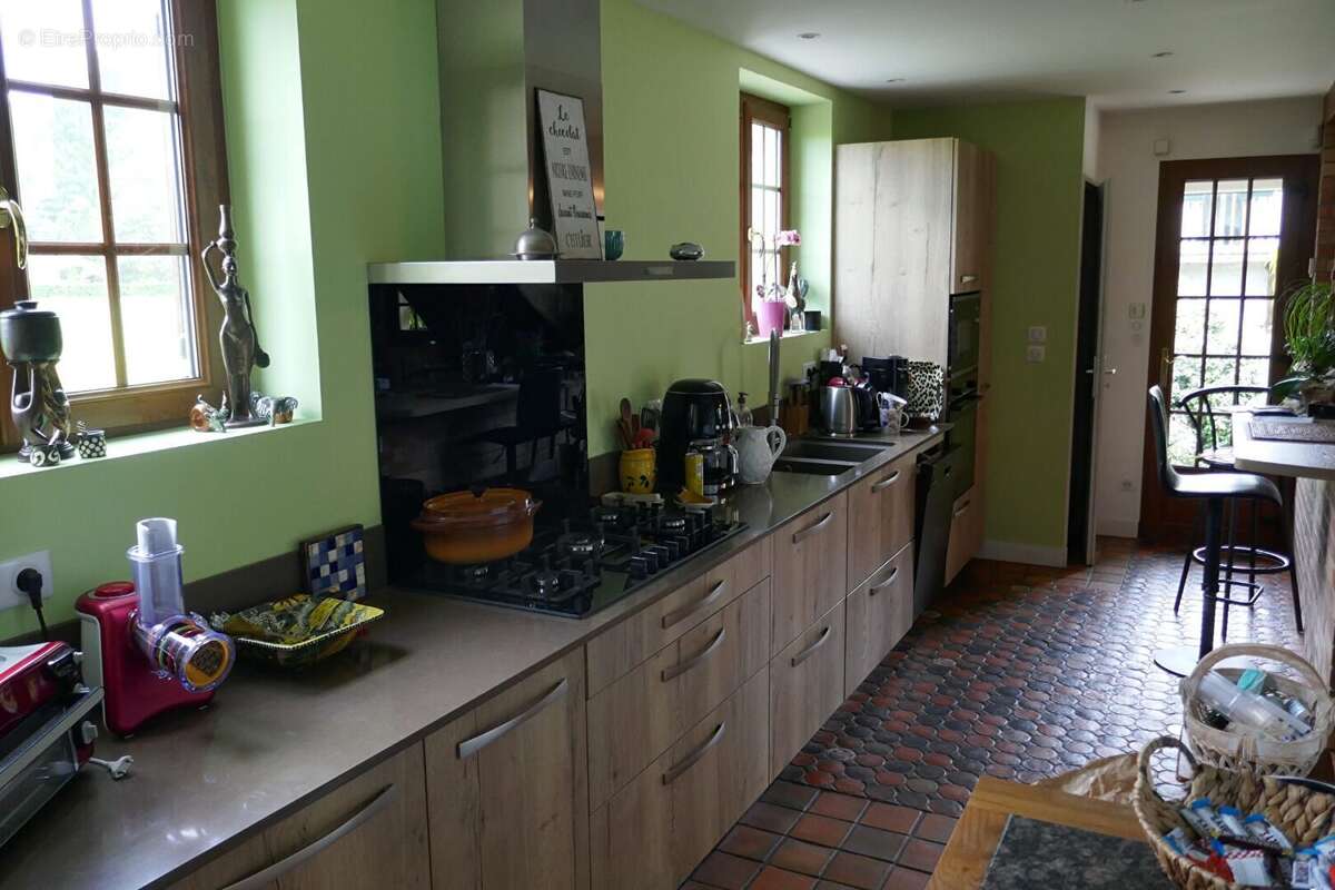 Maison 220 m² à Acquigny  - photo 6