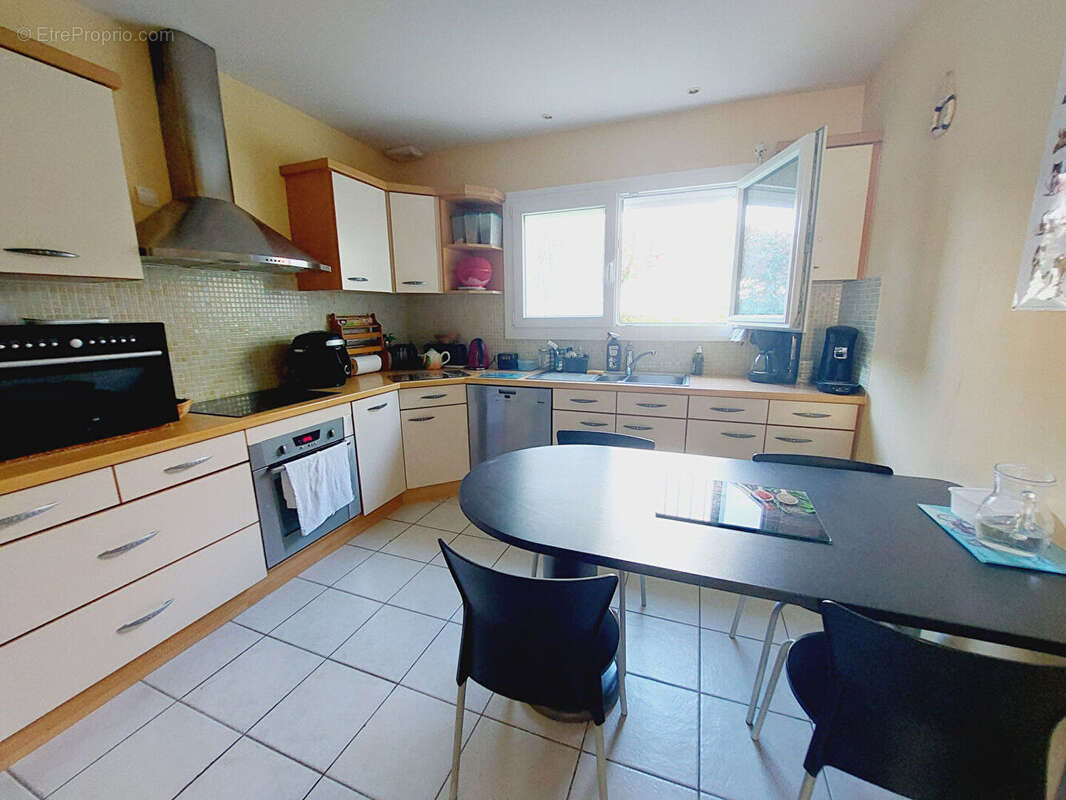 Maison indépendante de 144 m² - photo 6