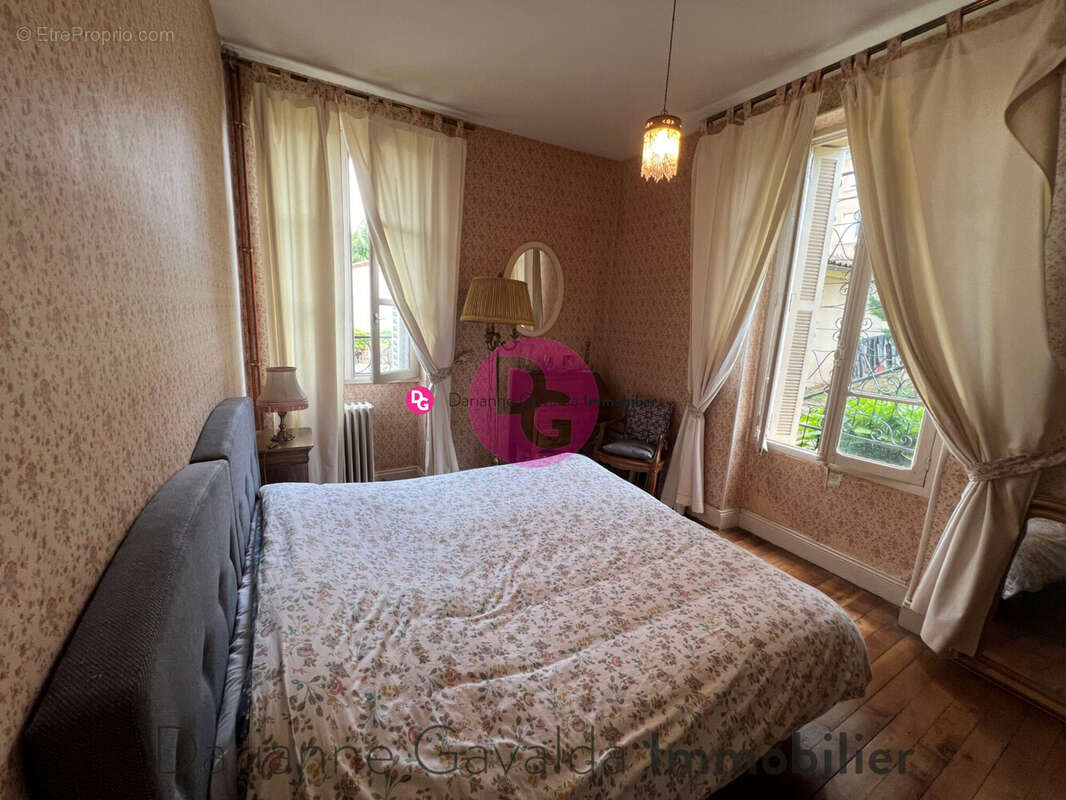Maison 195 m² à Capdenac-Gare  - photo 6