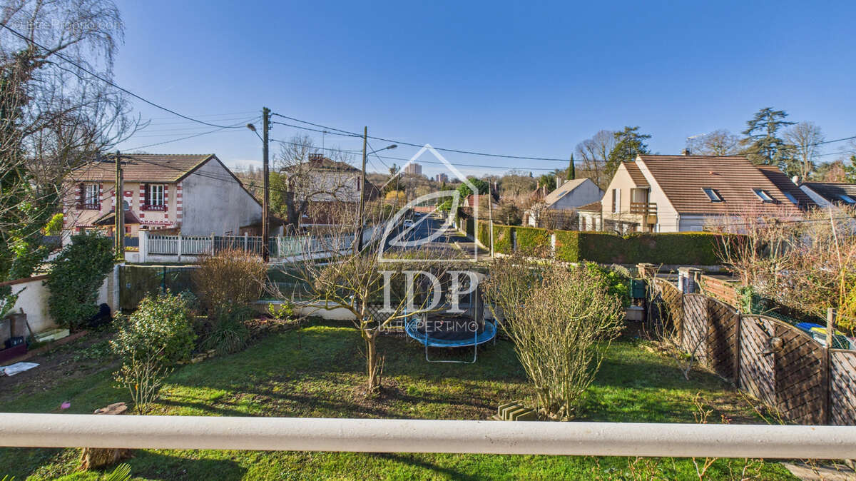 Maison à SOISY-SUR-SEINE