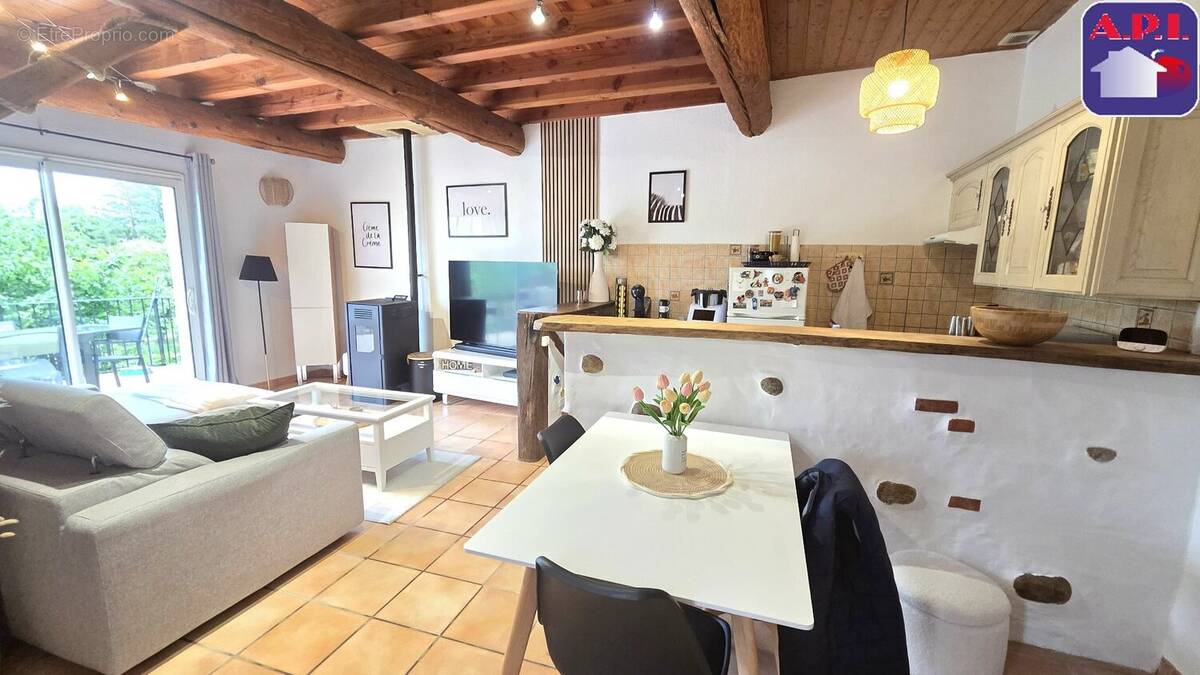 Maison 65 m² à Saverdun  - photo 1