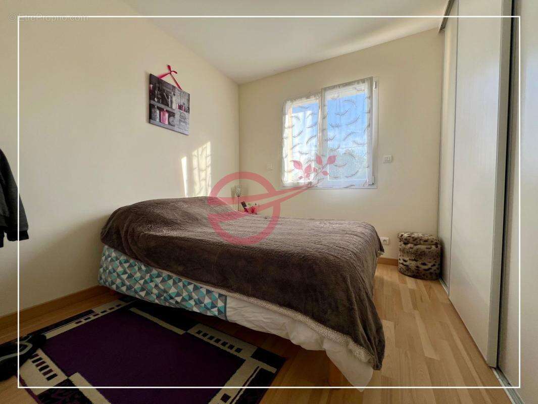 Maison à GRAND-FOUGERAY