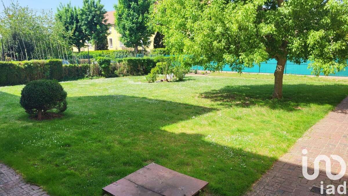 Photo 8 - Appartement à SAINT-OUEN-L&#039;AUMONE