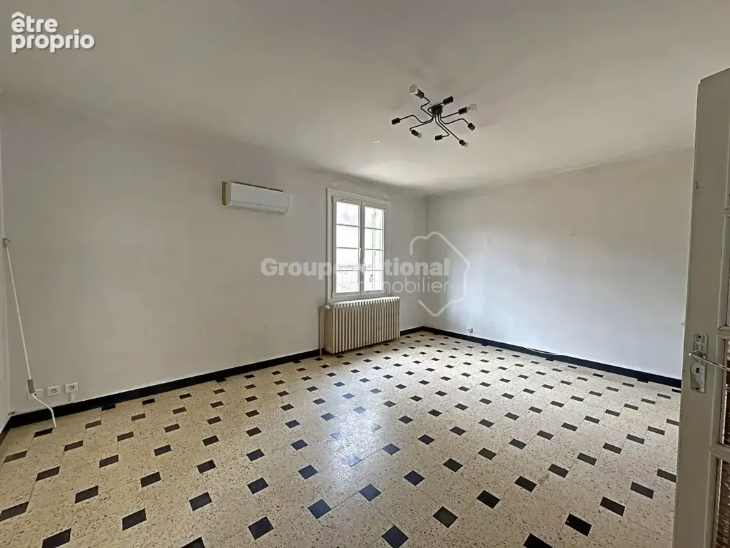 Maison de ville T6 individuelle - cour - terrasse - garage - photo 2