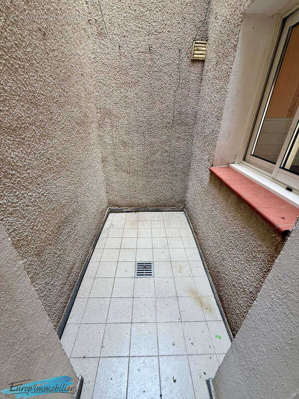 Maison de village avec garage dans le centre de Pia - photo 3