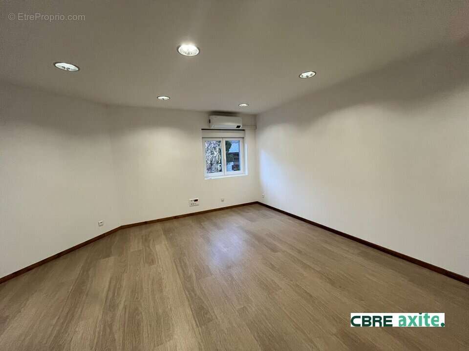 Autre à CHAPAREILLAN