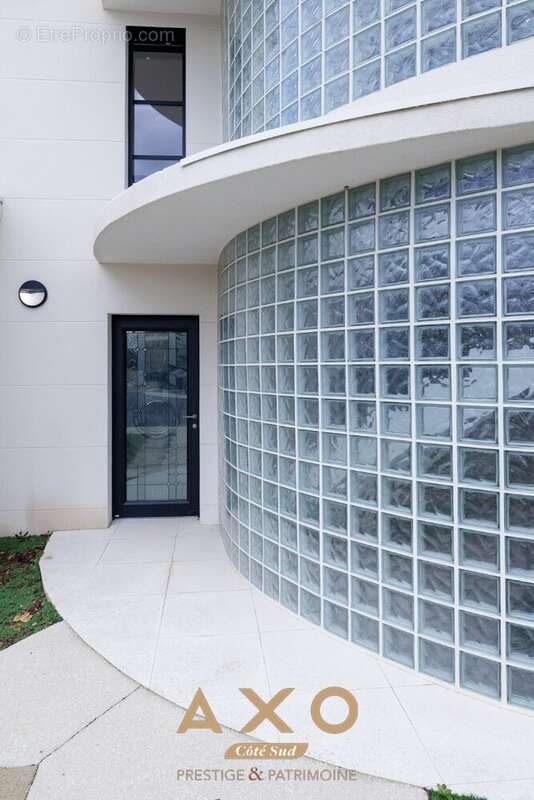 Maison à SALON-DE-PROVENCE