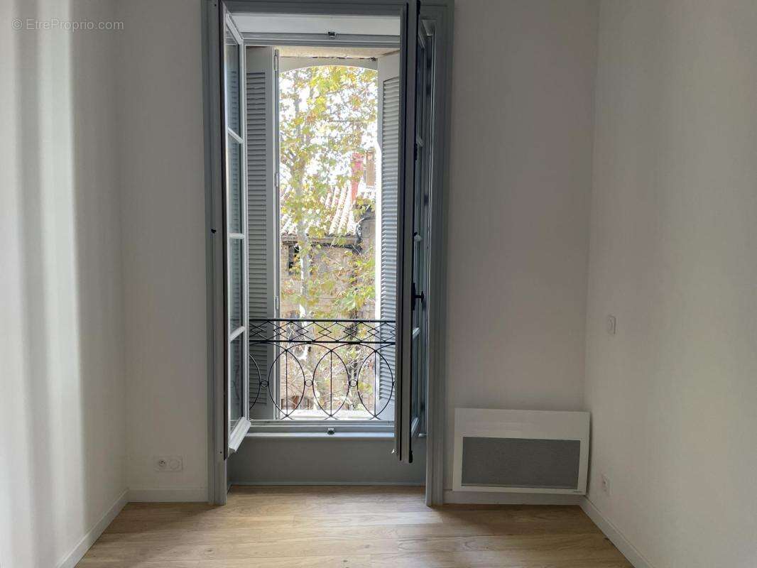 Appartement à UZES