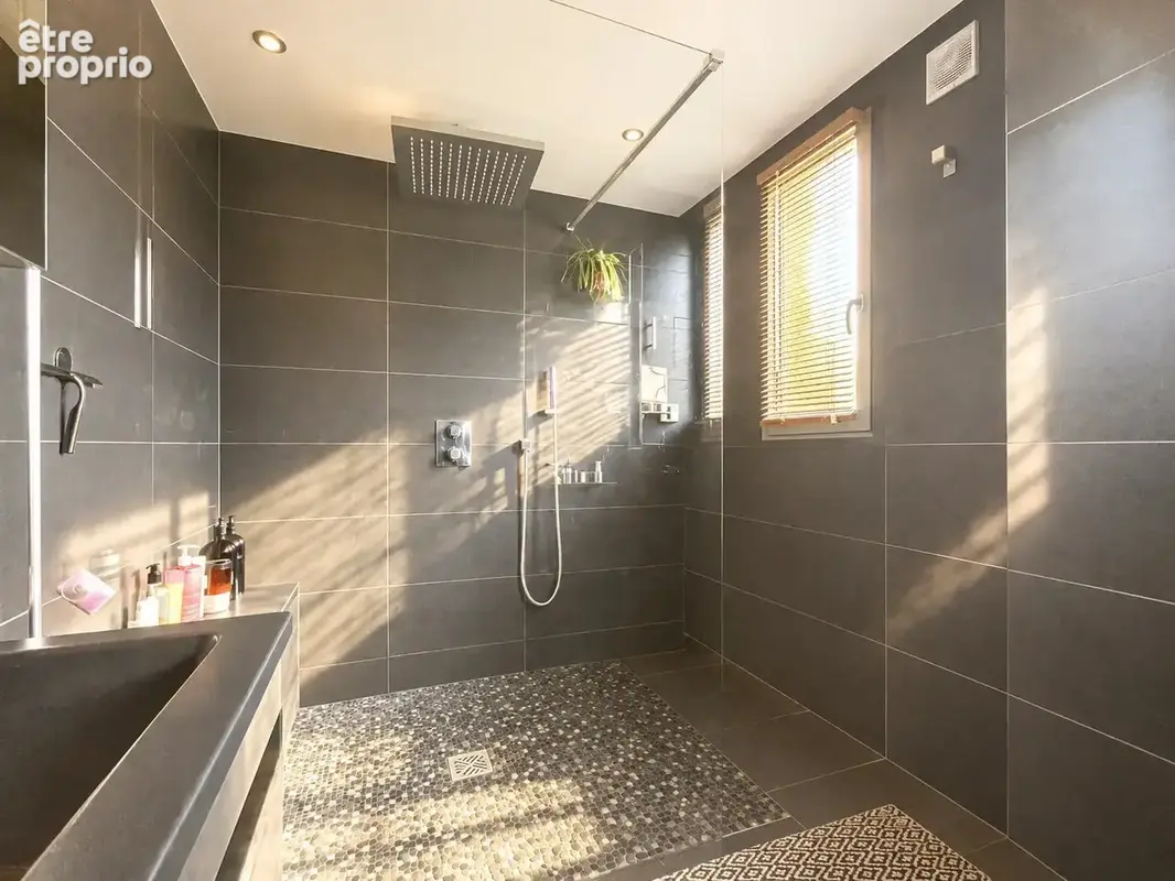 Villa de standing avec piscine - photo 8