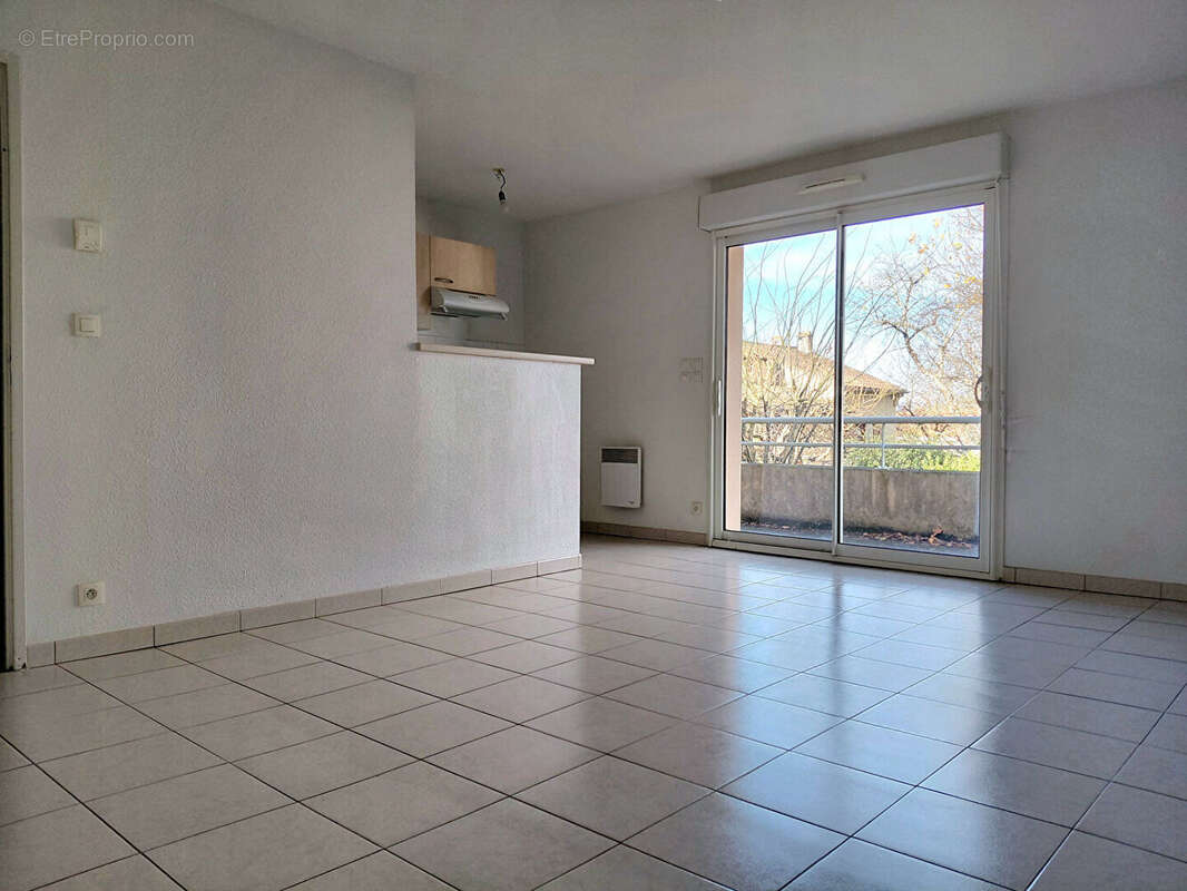 Appartement à CORNEBARRIEU