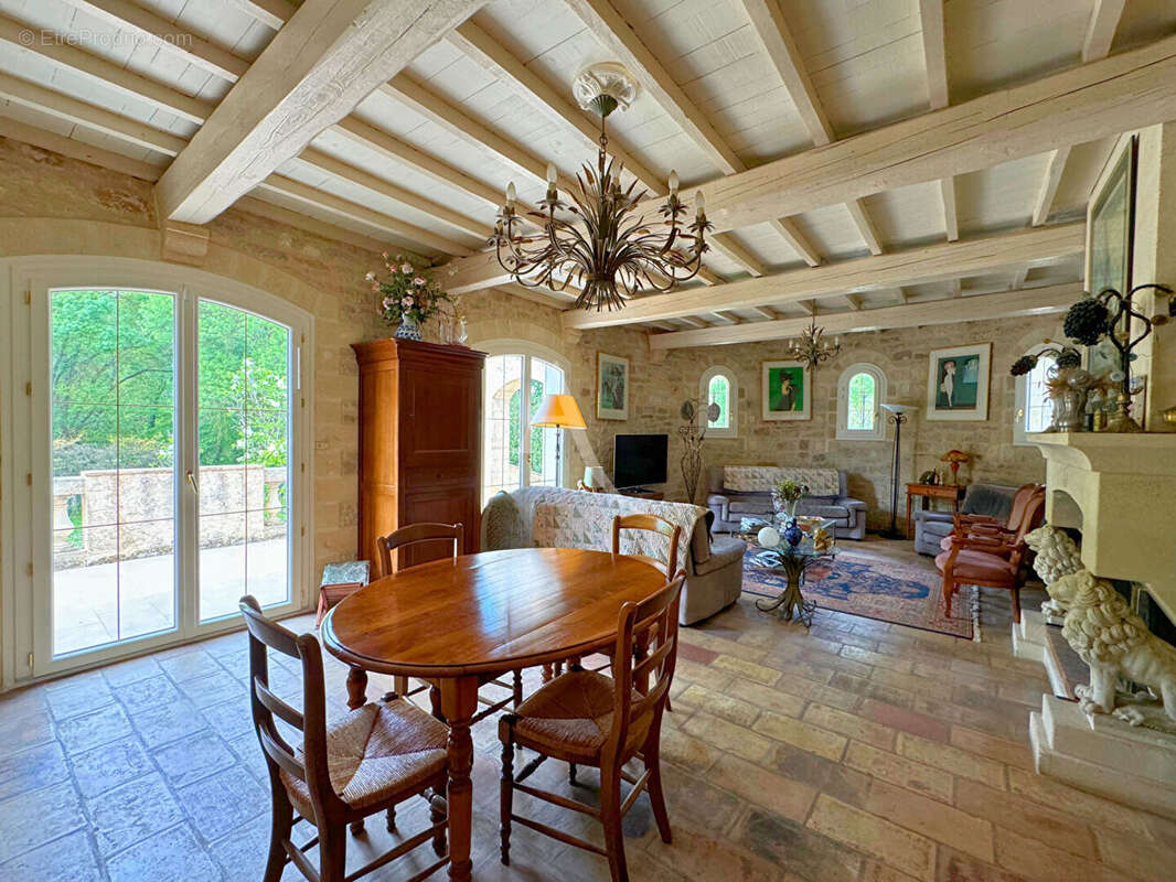 Maison à GRABELS