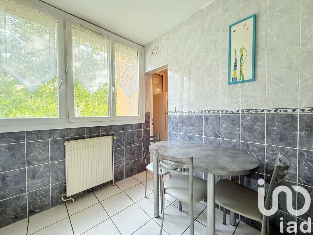Photo 6 - Appartement à ECHIROLLES