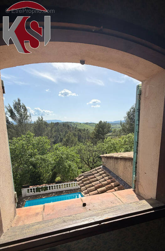 Maison à BRAS