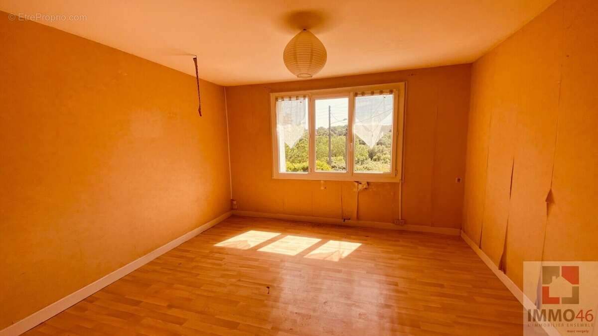 Maison 61 m² à Gramat  - photo 3