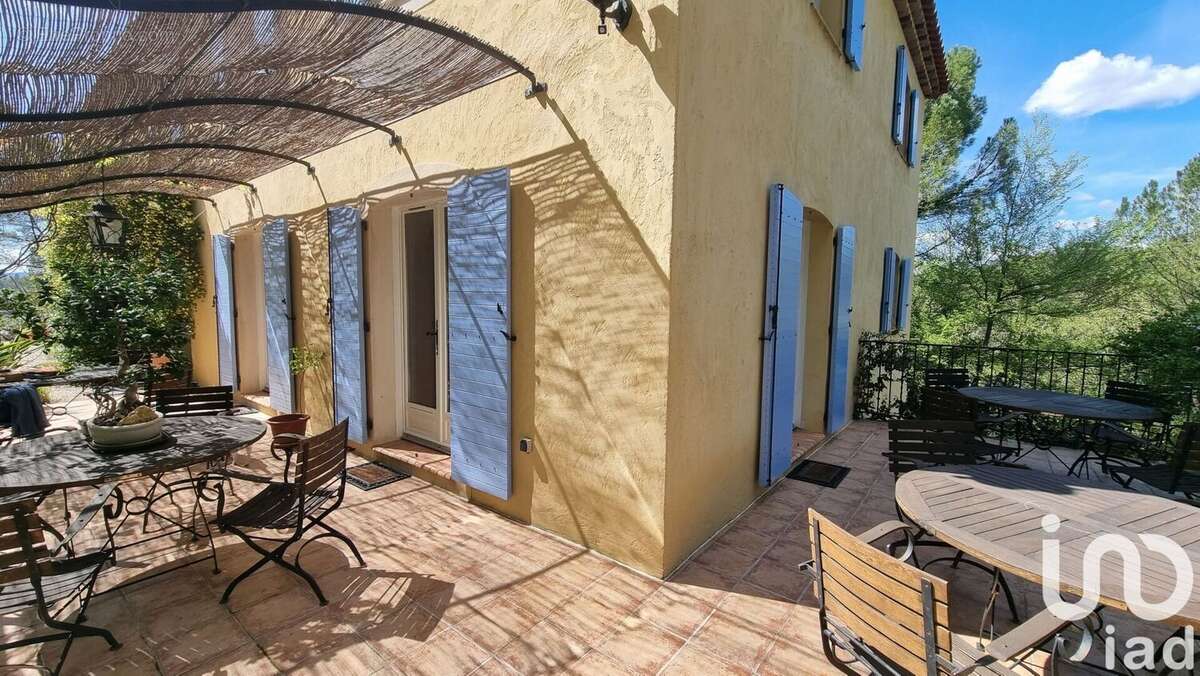 Maison 341 m² à Bras  - photo 2