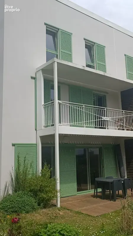 Bâtie sur 550 m2 dans un secteur calme, jolie villa récente de 4ch et 2 sdb - photo 15