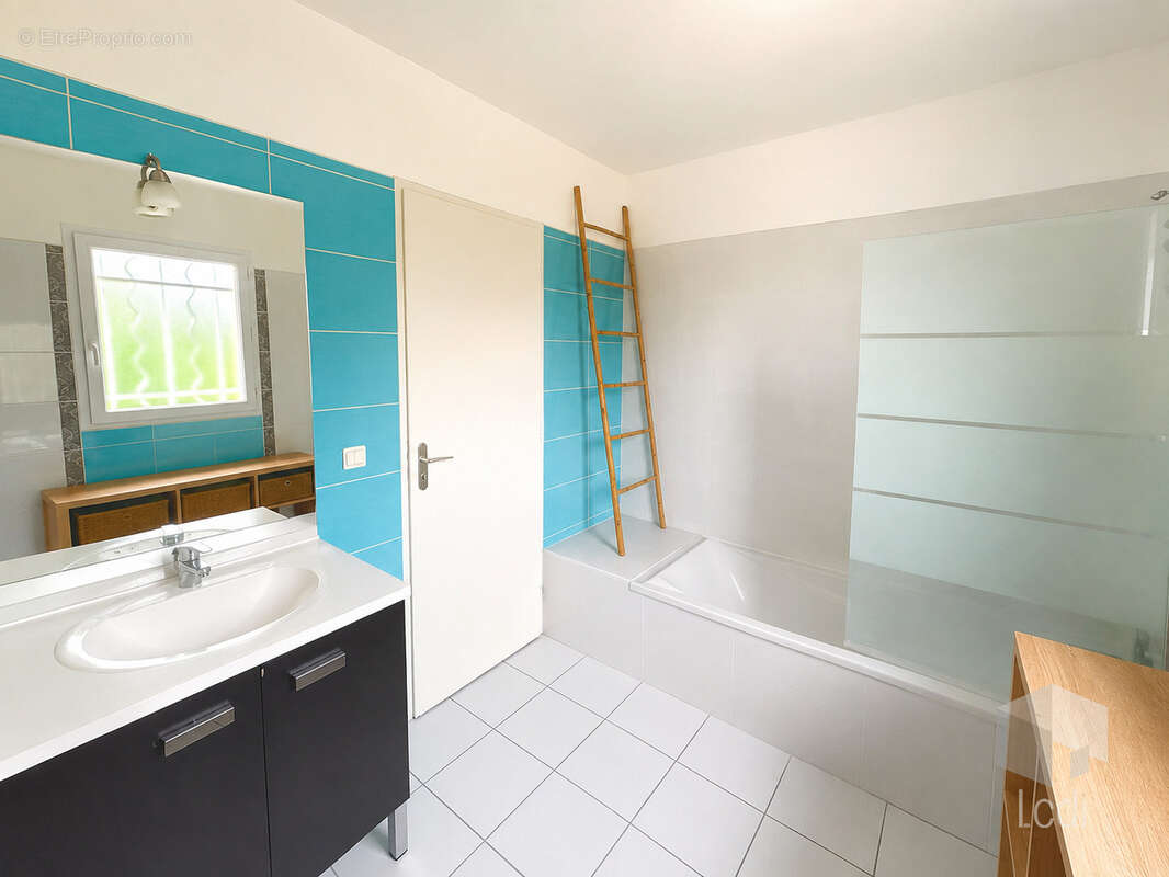 MONTELIMAR, maison de 110 m2 sur 2 niveaux - photo 11