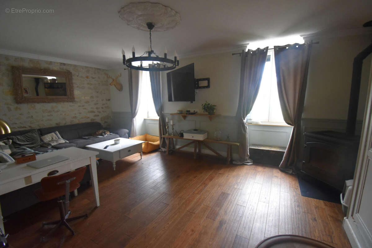 DSC_0030 - Maison à RUELLE-SUR-TOUVRE