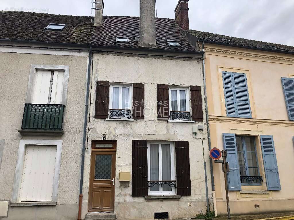 Maison à ROZAY-EN-BRIE