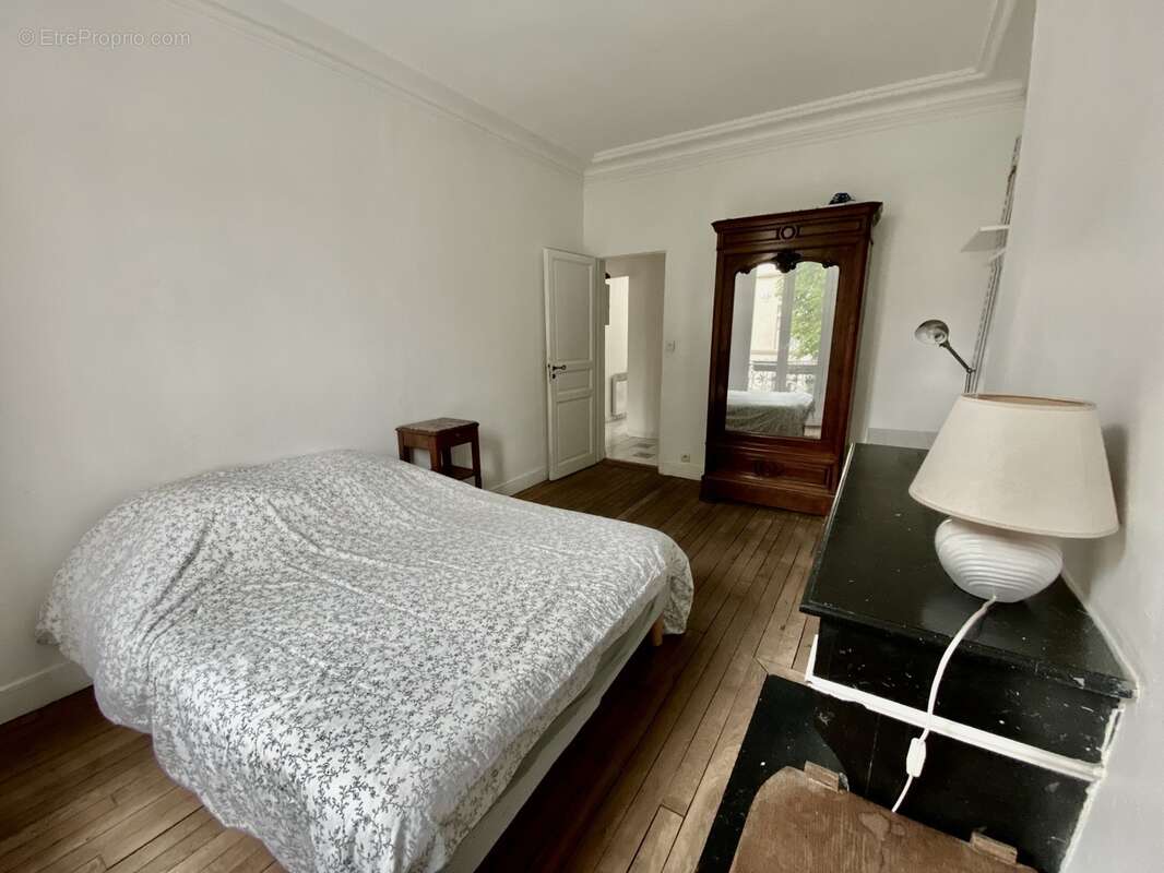 NANTERRE (92) Centre-Ville à vendre Appartement 2 pièces de 42,25 m² - Proche RER - photo 8