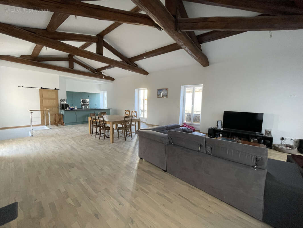 Appartement à NIMES