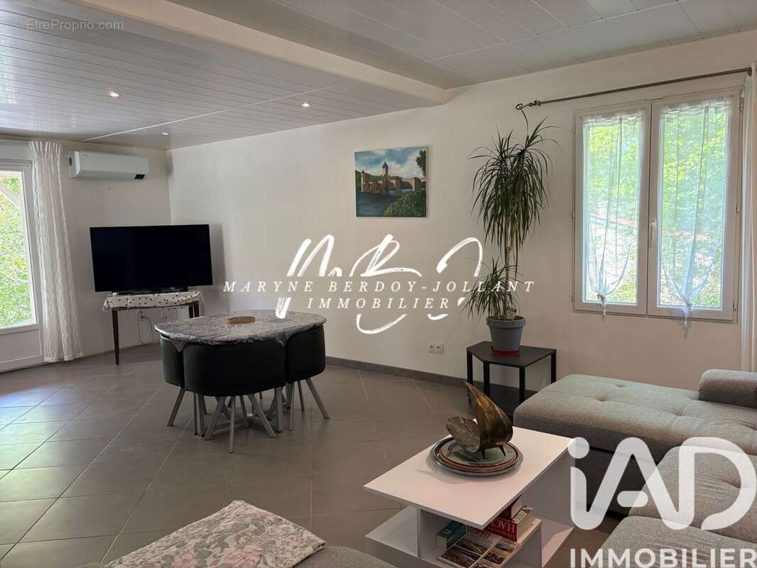 Maison 180 m² à Moirax  - photo 2