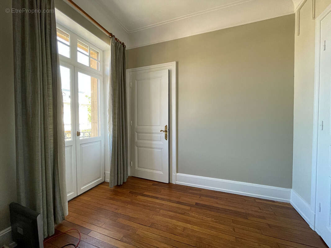 Maison bourgeoise traditionnelle XXè siècle à Metz LA VACQUINIERE - photo 12