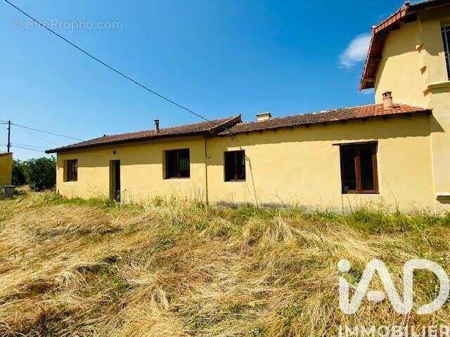 Photo 8 - Maison à SAINT-YZAN-DE-SOUDIAC
