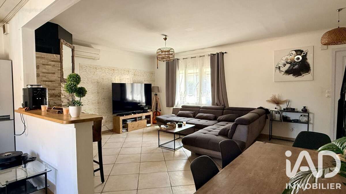 Photo 3 - Maison à LEZIGNAN-LA-CEBE