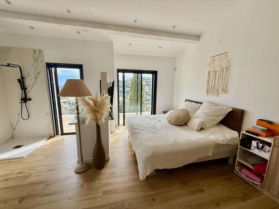 Maison à CAVALAIRE-SUR-MER