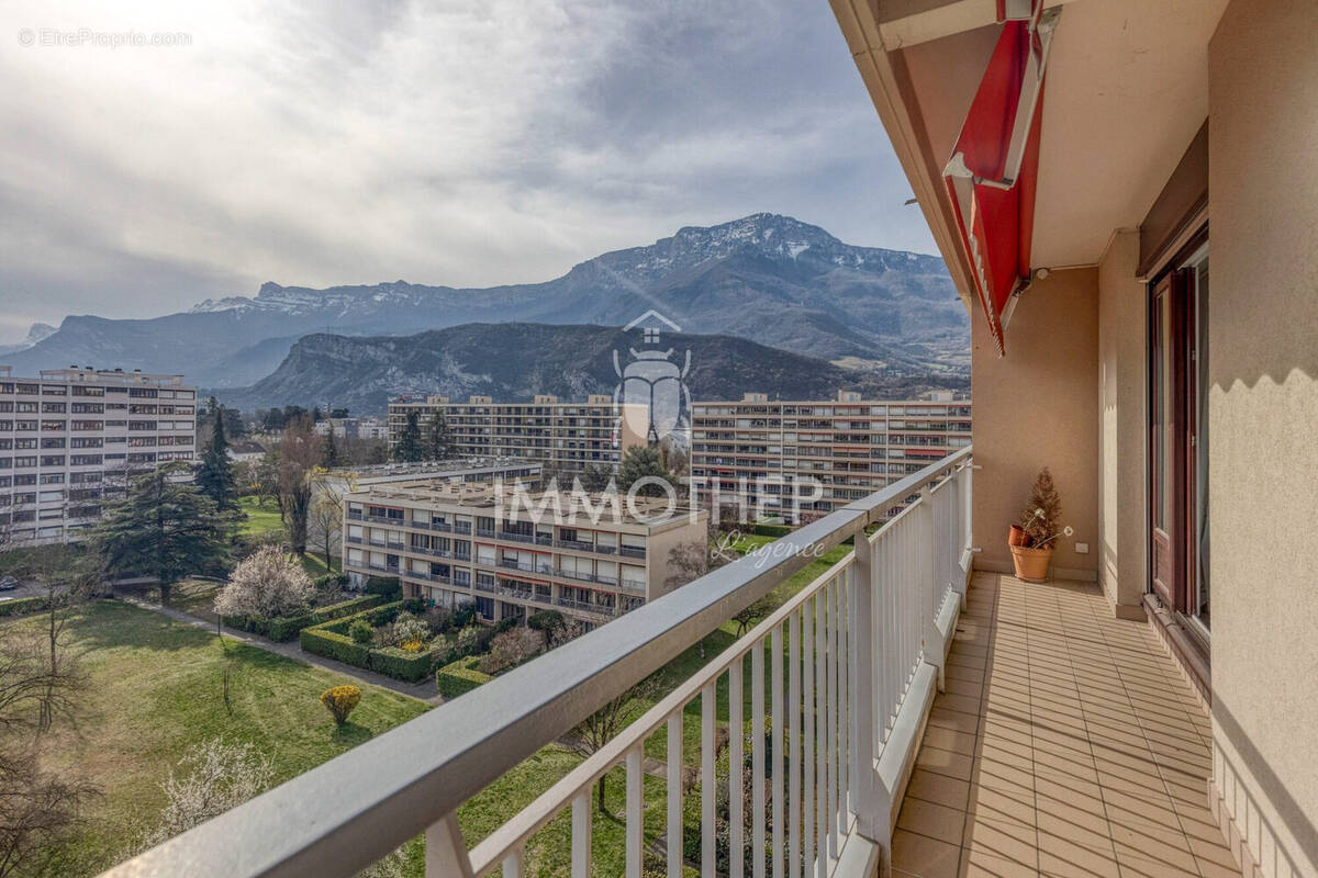 Appartement à ECHIROLLES