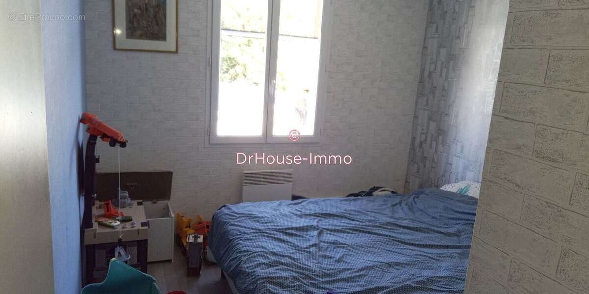 Maison à SAUVETERRE-DE-GUYENNE