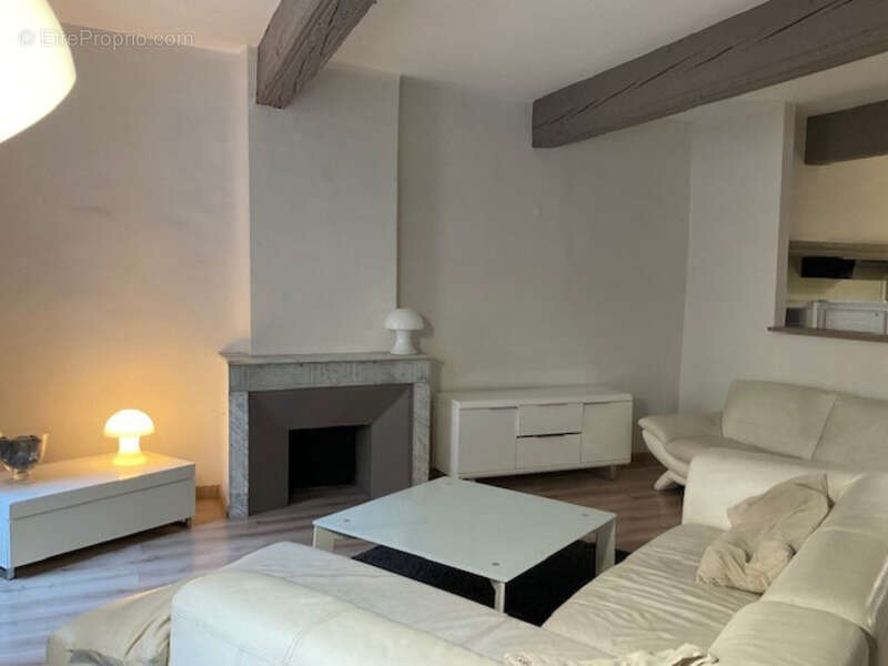 Centre ville d’Aix en Provence appartement de 64 m² T2/T3 rénové à deux pas du Palais de Justice - photo 4