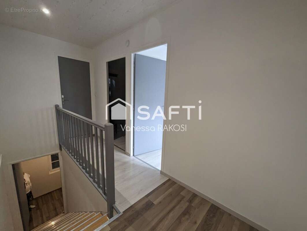 Photo 8 - Maison à LES EGLISES-D&#039;ARGENTEUIL