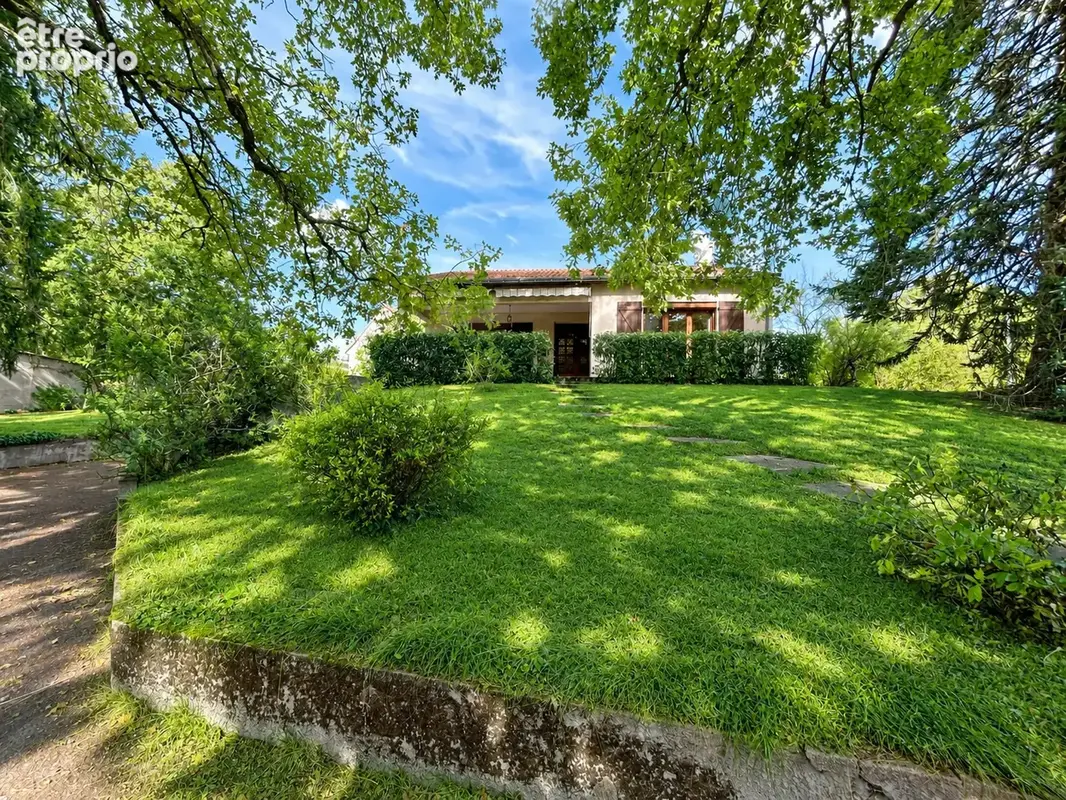Maison à DOMERAT