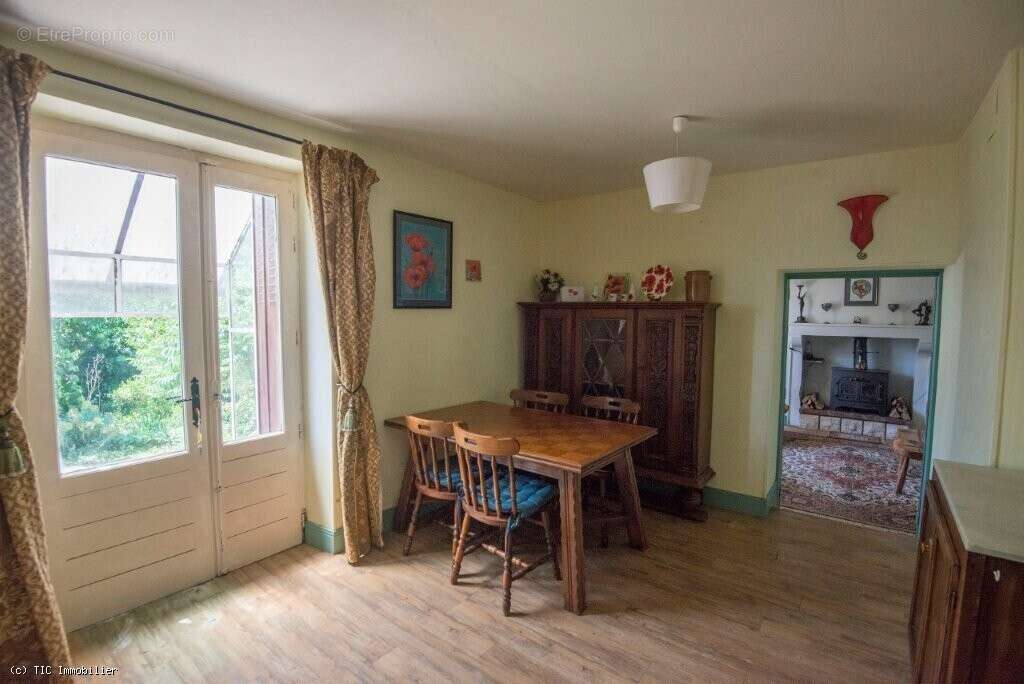 Maison à CIVRAY