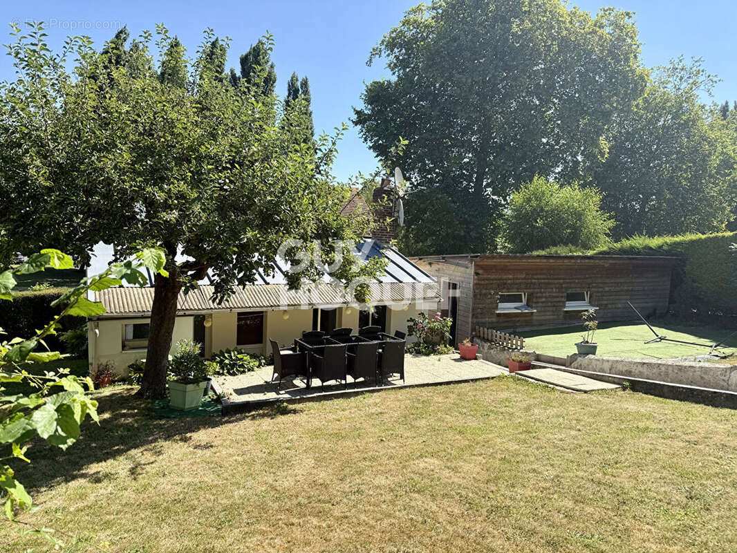 Saint-arnoult, maison 3 pièces avec jardin, garage et dépendance - photo 4