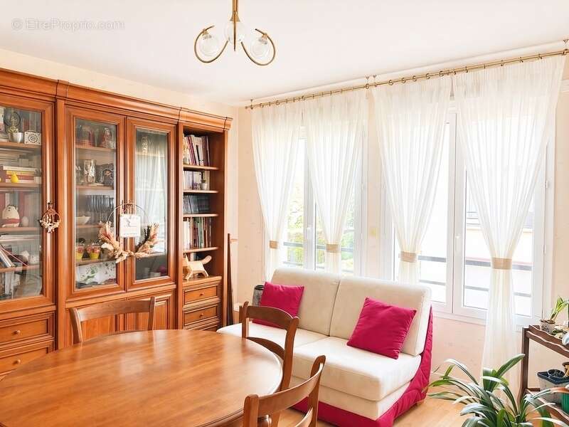 Appartement à PLEUGUENEUC