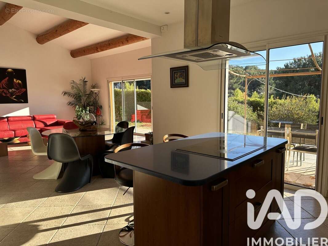 Photo 5 - Maison à MARSEILLE-15E