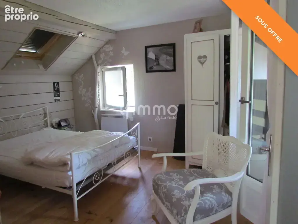 Maison avec dépendances sur 35 ares - photo 10