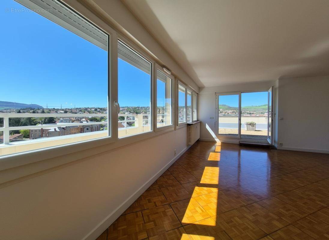 Appartement à MILLAU