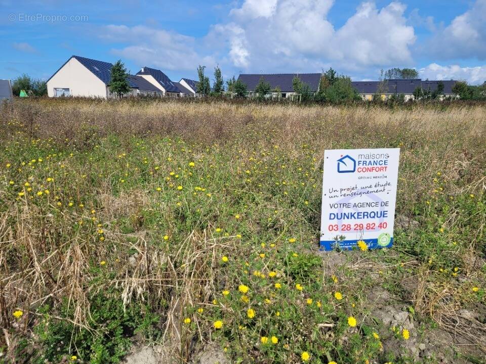 Terrain à CALAIS