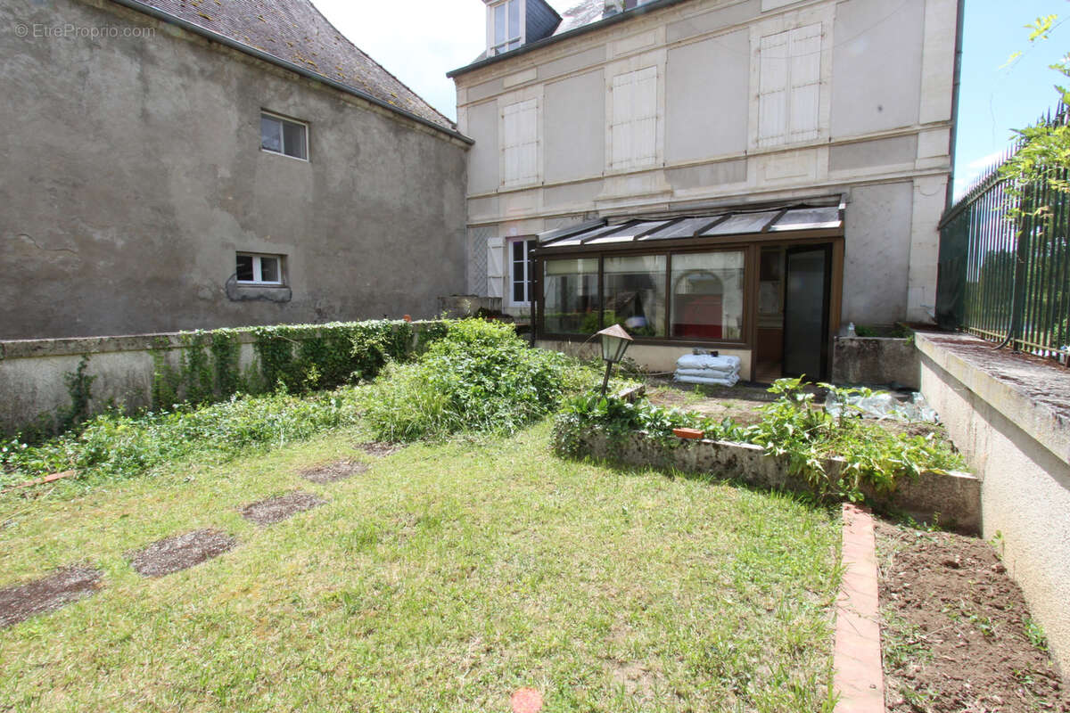 Appartement à LA CHARITE-SUR-LOIRE