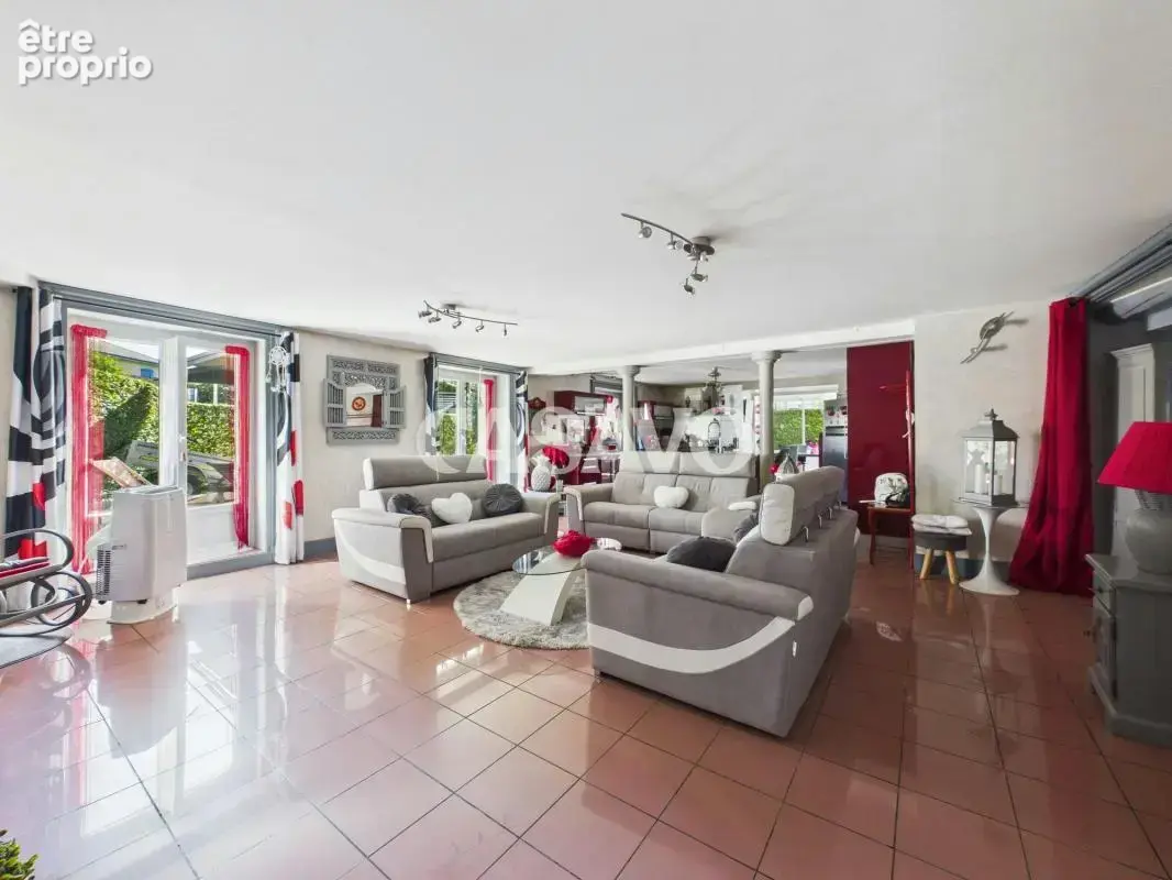 Photo Maison à Chasse-Sur-Rhone au prix de 325 000€