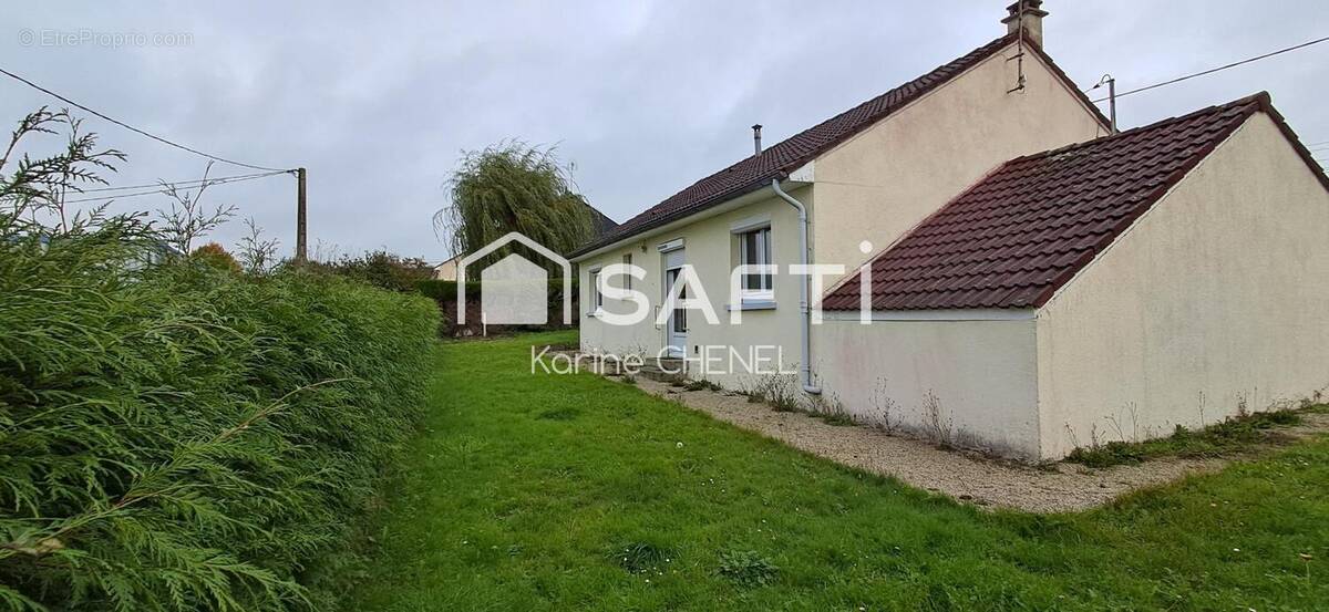 Photo 1 - Maison à LA FERTE-MACE