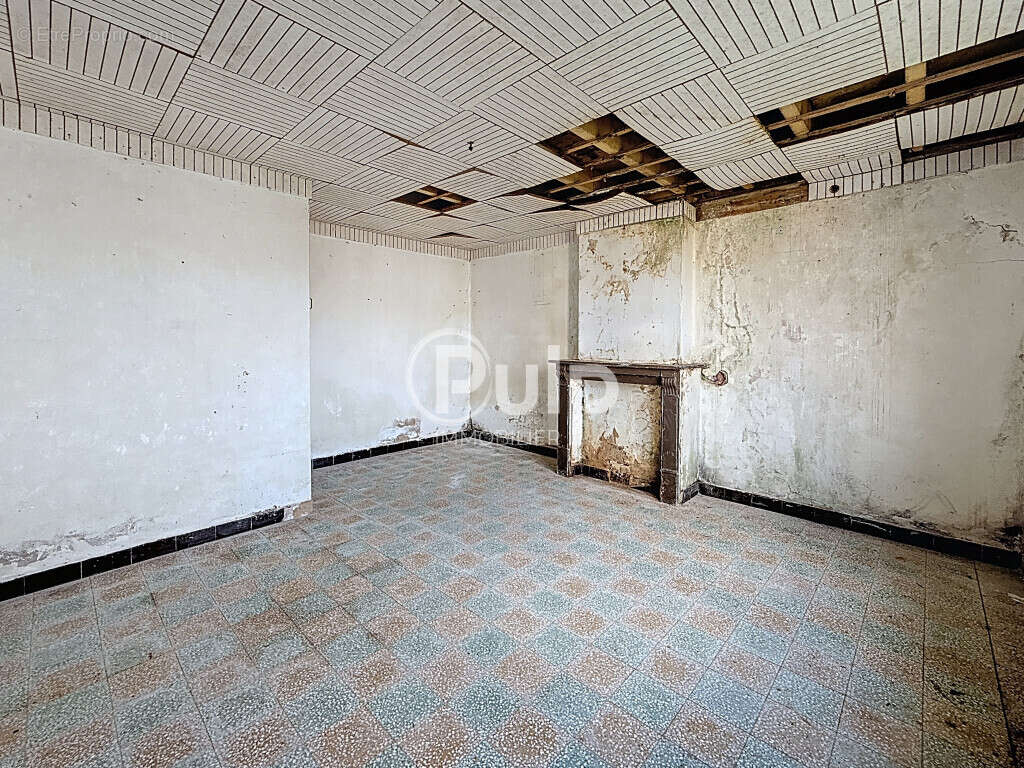 Maison à CAVRON-SAINT-MARTIN