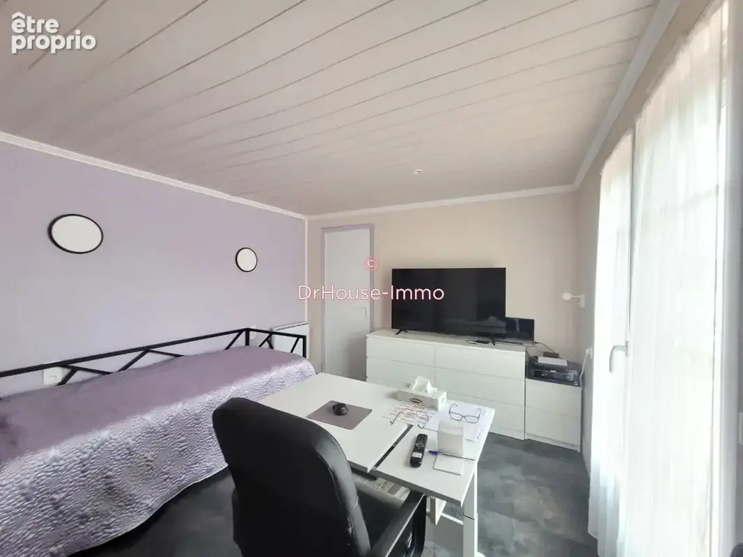 Maison 10 pièces 244 m² à vendre à Courlon-Sur-Yonne (89140) - photo 7