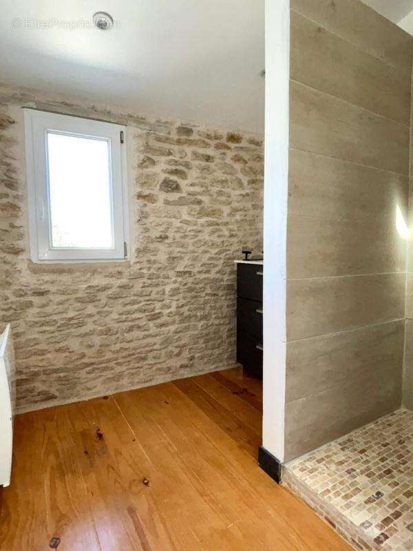 Propriété d’exception au cœur du village de Saint-Georges-d’Oléron - photo 24